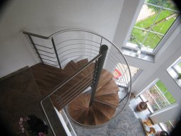 Spindeltreppe innen-026